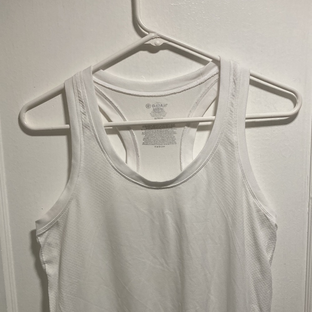 GAIAM Tank Top - Picture 4 of 8